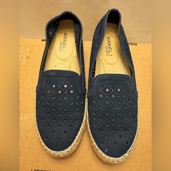 Vaneli Sport Navy Perforated  laser cut suede Slip-On espadrille loafers 7.5 - Picture 2 of 7